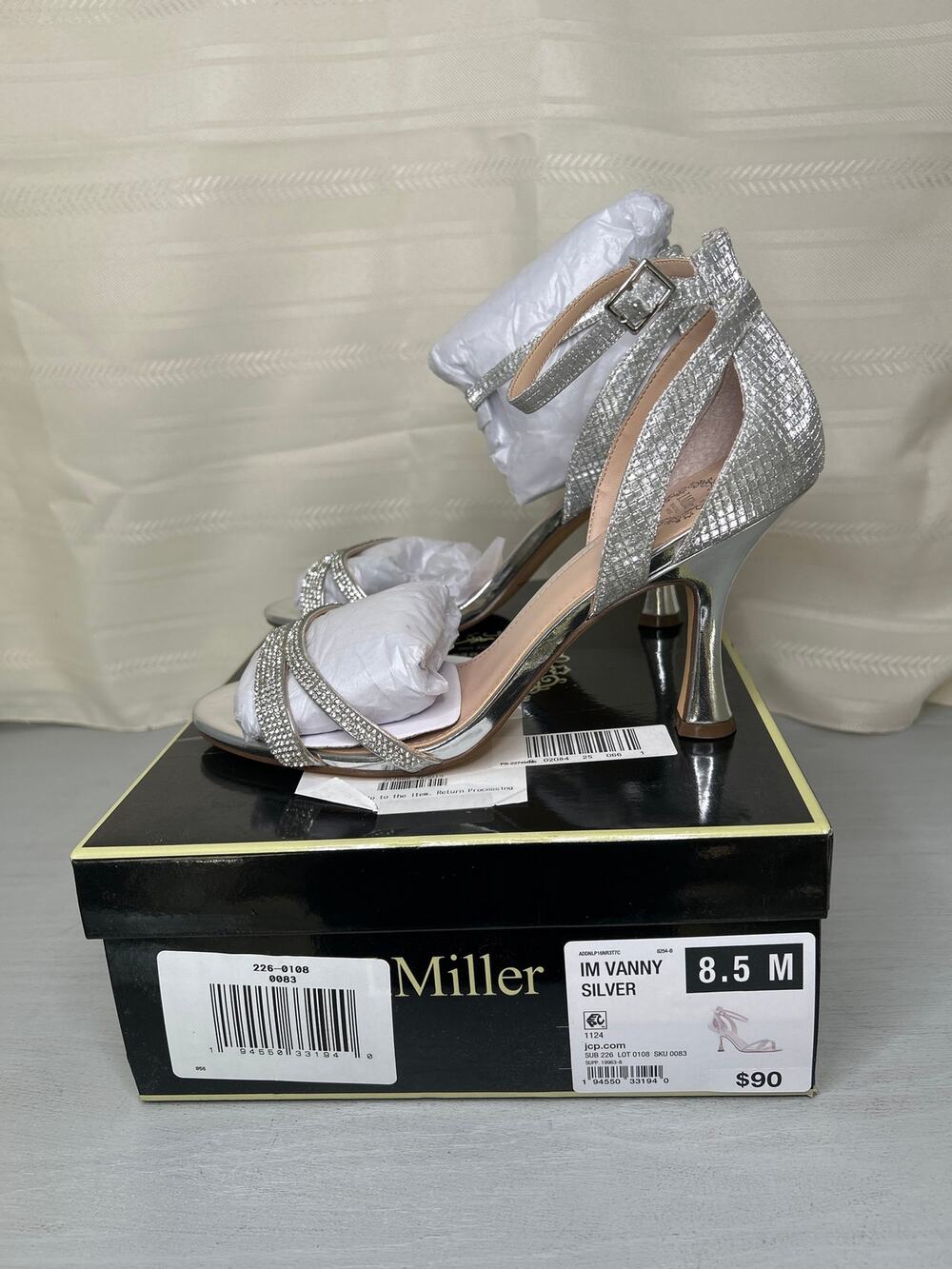 I. Miller Vanny Silver Rhinestone Ankle Strap Heels Size 8.5